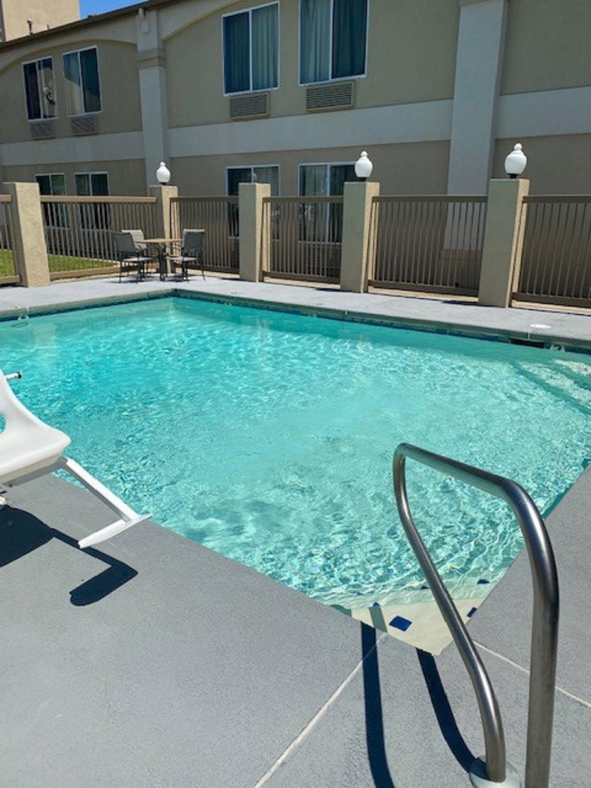 Surestay Hotel By Best Western Alexandria Airport Екстер'єр фото