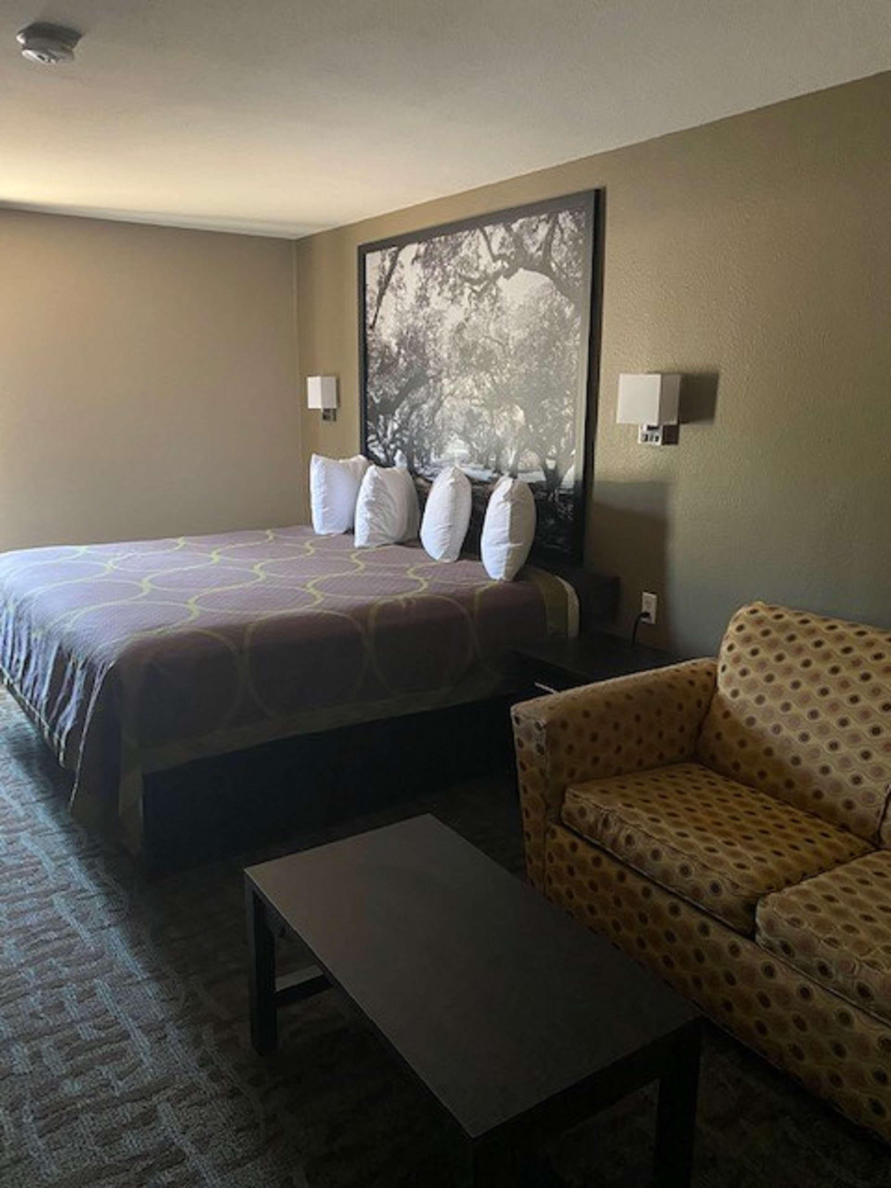 Surestay Hotel By Best Western Alexandria Airport Екстер'єр фото